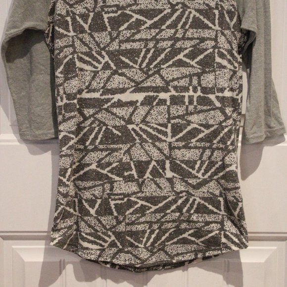 2/$30 🏷 Lularoe Grey & White Randy Size XS - Picture 3 of 3